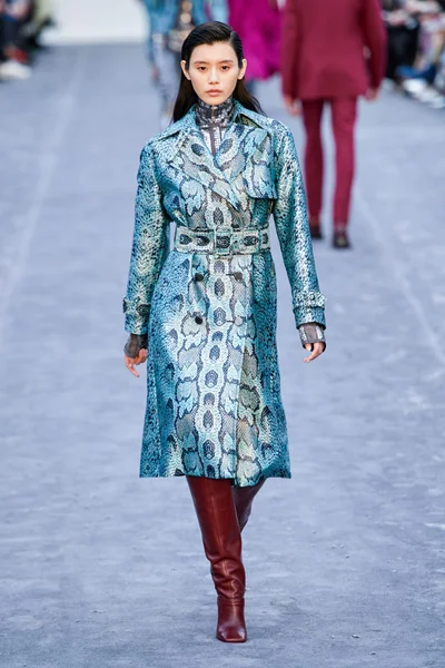 Look 21